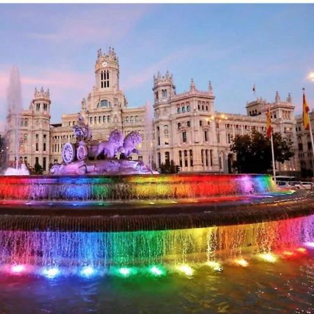 De Madrid A La Luna Buitenkant foto